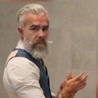 Mr Polly (@mrpolly_) Twitter profile photo