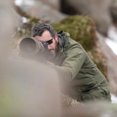 Keen Birder/ wildlife/nature photographer. Based in Somerset. Like to meet new people out and about. My family is a love. Enjoy the moment and appreciate it.