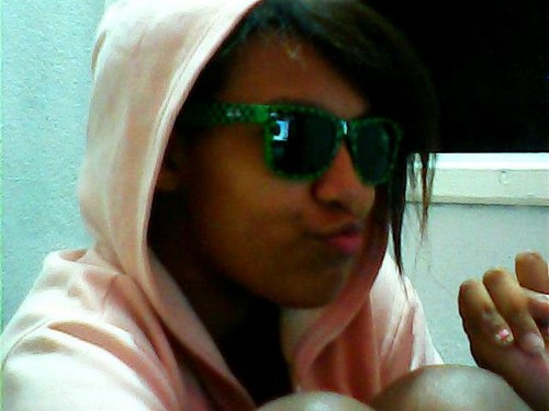 Sou chata sim , Sou Legal mtoo , sou ignorante depende , se me irritar o pau quebra chamo atee de filha da puta se precisar !!
