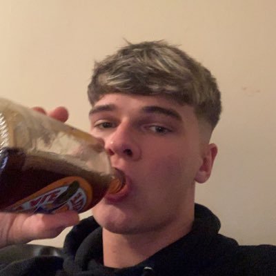 Danielhead453's profile picture. 