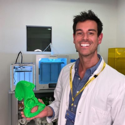 Traumatólogo. Unidades de traumatología, ortopedia infantil e impresión 3D. HURH. ICOTVA. Profesor asociado de la UVa. Valladolid