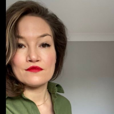 lydia_finney4's profile picture. MAIN 🍽: Acerbic political digest #westminster #brexit 
SIDES 🥢: husband the Matelot, Dogs, Suffolk life, Handprinted micro business