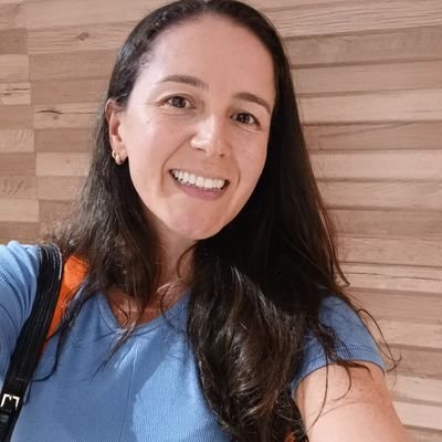 FrancieleCasar1's profile picture. 