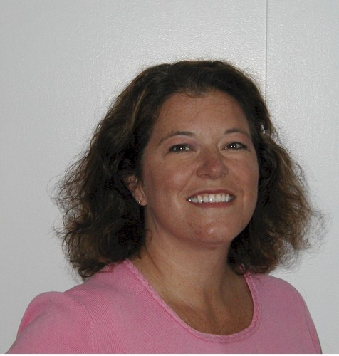 An IT PM with a passion for international projects and a programming and financial background.
