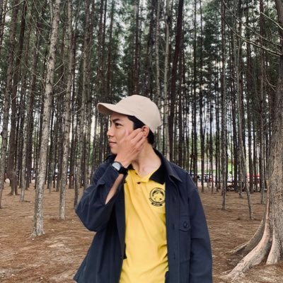 hakimhamid_'s profile picture. jika mencintaimu itu salah, ya udah biar aku salah terus. Hakim, Bandung, 1990