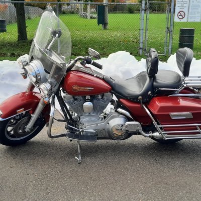 murphy_brown's profile picture. Older and Wiser, Leaf’s, cooking, music, summer days and winter getaways! I block people who are idiotic, if I block you figure it out!🤷‍♂️ No DM’s