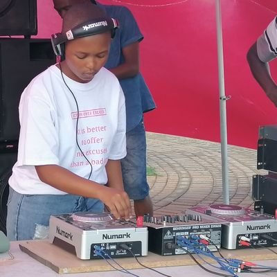 Female Dj | Deep House | Student.
Bookings: 0842039220
               Mamorathemashilo16@gmail.com

Facebook @Mamorathe
Instagram @Mamorathedihlodi