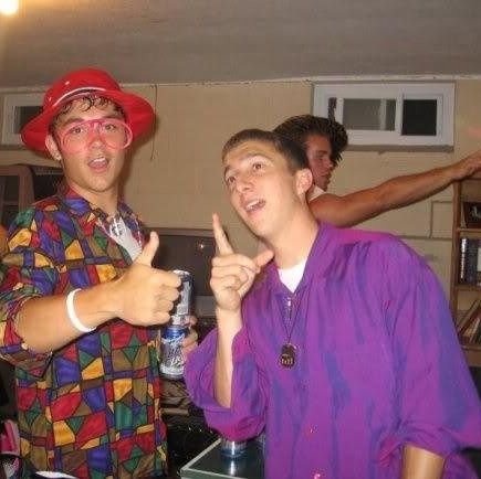 grobsycat's profile picture. Atheist that loves boxing and Manchester united