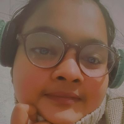 KulsoomZaidi13's profile picture. CATCH ME IF YOU CAN.

An excited electron without negativity!!!

Leo Girl! ♌🦁