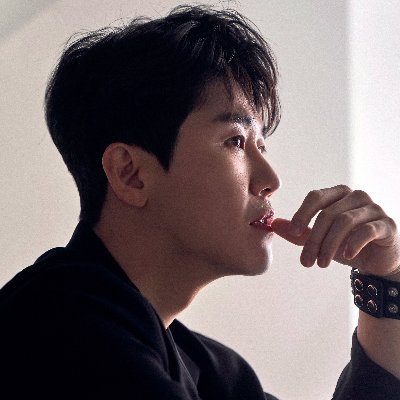 sbuckrur's profile picture. 