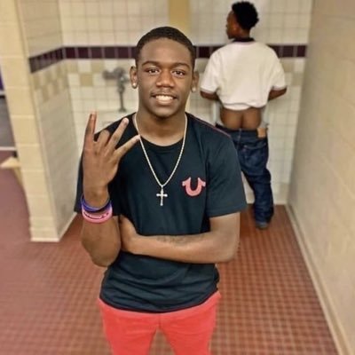 4rianaaaa's profile picture. 