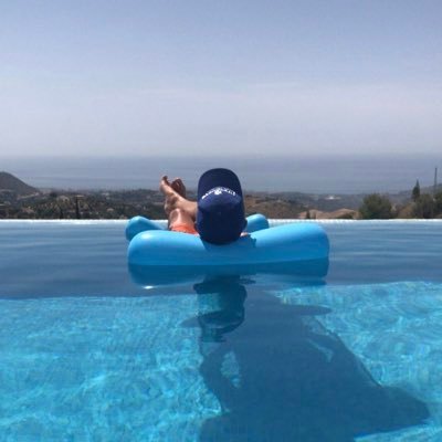 Seve296's profile picture. I’d rather laugh with the sinners than cry with the saints.