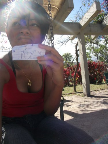 Carlla Dí Normandia . 15 anos , sonho alto , penso firme , luto para chegar aos meus objetivos !
Flamenguista de coração ! Pronto , ta sabendo demais :) '