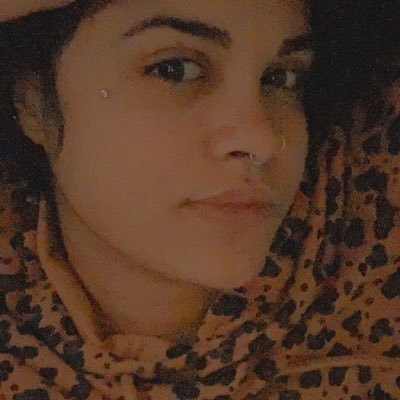 giulianepmentel's profile picture. dois absurdos,