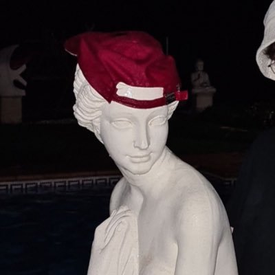 p2sias's profile picture. Learning web3, please wait…