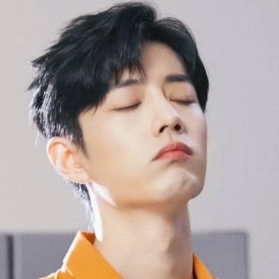 Manwe/Вэй-гэгэ✨さんのプロフィール画像