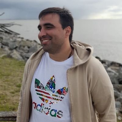 Guidoeperalta's profile picture. De Racing. Peronista.