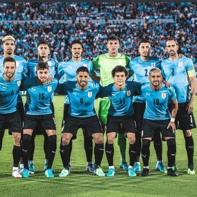 Sigo a los casi 1000 uruguayos relacionados con el fútbol por el mundo. 🇺🇾 ,de vez en cuando.