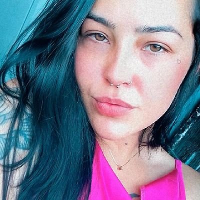 quintanilhaee's profile picture. 