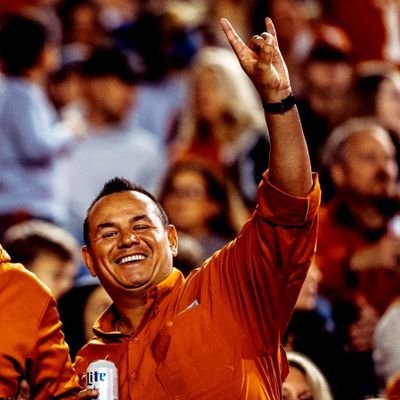 Dad | Faith | Family | Friends | Texican | Road Trips | Texas Country | 🤘🏼Hook 'em🤘 | #OccupyLF | #LastStandHats
|🏉 Rugby 🏉| 🏈 Football 🏈|⚾ Baseball ⚾️