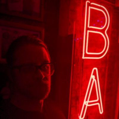 thefridgeraider's profile picture. It's a plant for kawhi. A kawhi plant. A Kawhi Cactus. Kawactus. - Raptors Plant Guy, my hero.