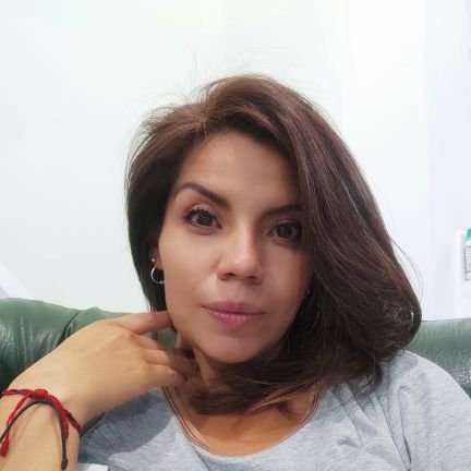colombiana indignada por la situación en la que nos tienen sometidos, y ad portas de un cambio significativo y altamente positivo para todos.