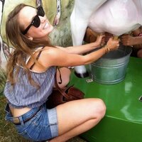 Hillary Anne Matthews (@faloray) 's Twitter Profile