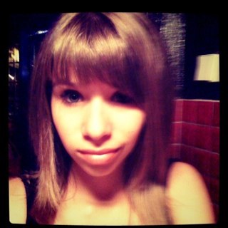 HiddenFellings's profile picture. Droguée à la musique,et à la photo.J'aurais bien aimée être née dans un monde parfait,Mais un monde parfait n’existe pas , JustinBieber ♥*