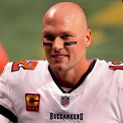 rub bald Brady for good luck | most underrated capper on the bird
