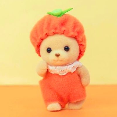 片頭痛のことなど。フルタイム社会人、30代。平日に片頭痛に悩まされることが多いです。頭痛専門外来通院中🏥薬は、ゾルミトリプタンに落ち着き、アイモビーク(4回)→アジョビ(9回)→ アイモビーク(10回以上継続中)💊緊張型頭痛の混合、ストレートネック気味。側湾症オペ済み。片頭痛で悩んでる方と交流できたらと思います🧸