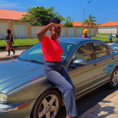 giulianabams's profile picture. Live life... Love God. Historian/Diplomat