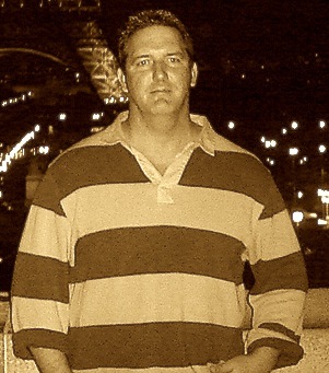 philippowell's profile picture. Digital and creative strategist, father, husband, cook, cleaner, writer, listener, occasionally found dreaming of dusk in Paris.