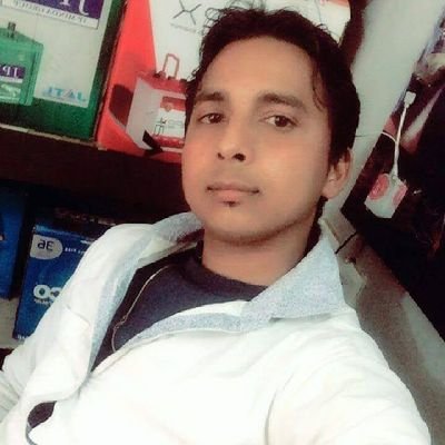 Zeeshan22645119's profile picture. na jane kaha se aata he logo Mai gurur itna..akhir ham bhi to us khuda ke banaye hue hai ?🤝🤝