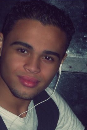 FerrCristian's profile picture. Eu não me importo com o que os outros pensam sobre o que eu faço, mas eu me importo muito com o que eu penso sobre o que eu faço.