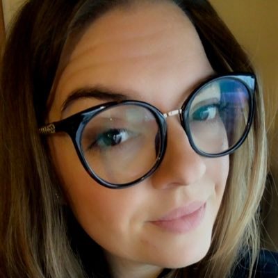 JulieJkr83's profile picture. Écrire, créer, imaginer & bien plus. 😈| Le couloir des âmes 1&2 🩸| Le rouge leur va si bien 🌍| Not the end 🕵🏻‍♀️| Les enquêtes de Marie Rose Bailly