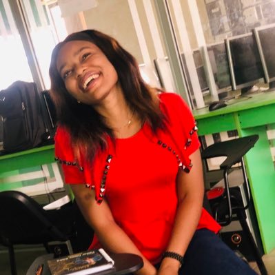 Favour3Esi's profile picture. Simple and unique