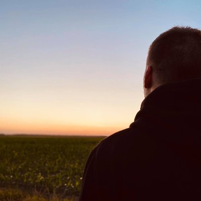 YuniorMarcin's profile picture. I don’t know what i know.  
PHP Developer 😏