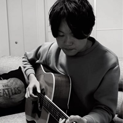 ポン(PON)です。最近YouTube始めました。ポンのタックルCHです。弾き語り、人生はじめての作詞作曲など音楽を中心に色々やってるので是非覗いてみてくださいませ。1番好きなアーティストはポール・マッカートニーです。