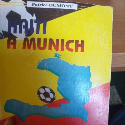 WidmaerB's profile picture. La vie est un mystère à vivre et non un problème à resoudre