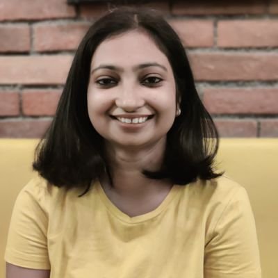 askkomal_'s profile picture. Social Media Specialist