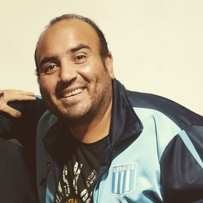 GurkaAlarcon's profile picture. Estudio Filosofía en la @unmdp y hablo sobre #Latinoamérica 🌎 en @AFKComunica 📲. Hincha de @RacingClub 💙⚪💙.