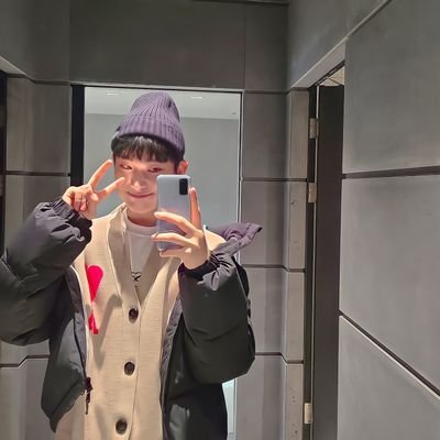 luuvksn's profile picture. ૮꒰˵• ﻌ •˵꒱ა