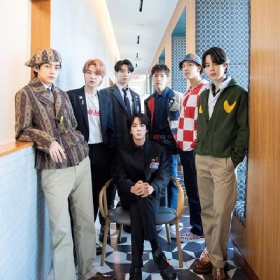 04line ┊︎ヨジャ🚺┊︎気軽にDM来てください!┊︎ぜひフォローお願いします!┊︎新規army┊︎ 同担 他担 大歓迎 ◎┊︎ジミンよりのダンスライン┊︎ 無言フォロー失礼します🙇🏻┊︎SEVENTEEN ジョンハン ドギョム ミンギュ┊︎