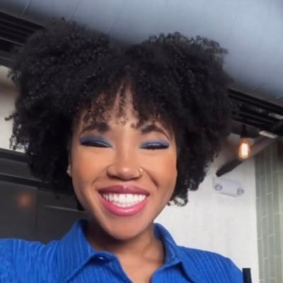 alexis_a_arnold's profile picture. Booked Busy & Blessed / Designer for @washingtonpost / Fmr: @usatoday @HuffPostPol @NPR_ed @theblackprintAU/ AU 19 🇺🇸 / Fulltime Diva👑
