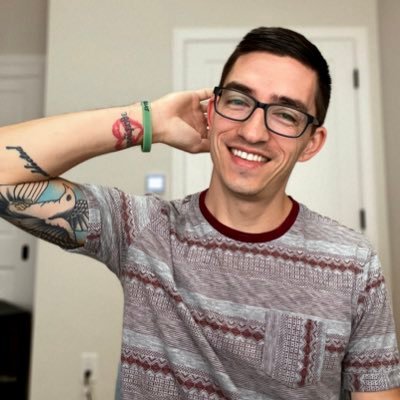 alexmwithrow's profile picture. Occupational Therapist ❤️‍🩹 | Neurodivergent 🧠 | Dreamer 🧑🏼‍🚀| Creative Type 🧑🏼‍🎨 | Writer 🐉