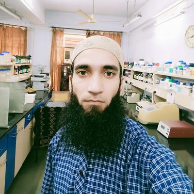 PhD Biochemistry,
CSIR/ICMR (NET-JRF-SRF) fellow,
AMU, India.