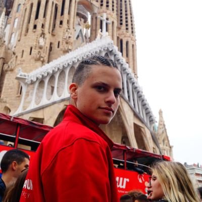 Немања Симовић Profile