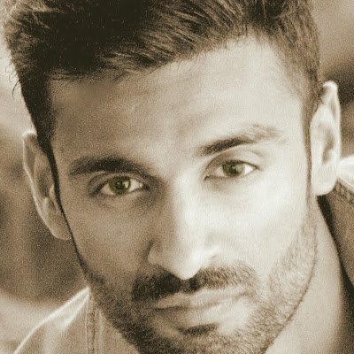 RobinA19821982's profile picture. 