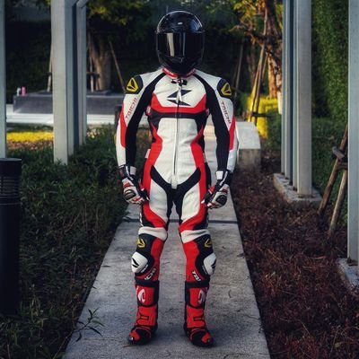 装甲スティグ (Armoured stig) Profile
