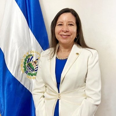 Embajadora de El Salvador en Belice